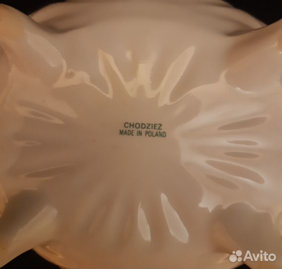 Салатник или конфетница на ножках. 