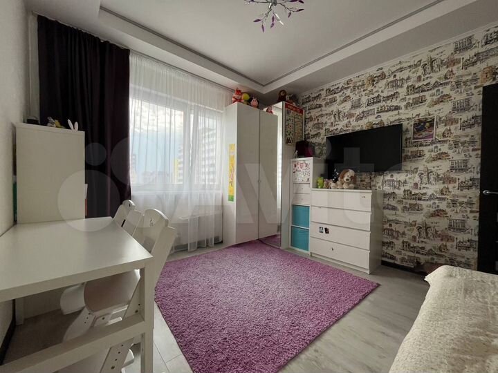 2-к. квартира, 74 м², 12/17 эт.
