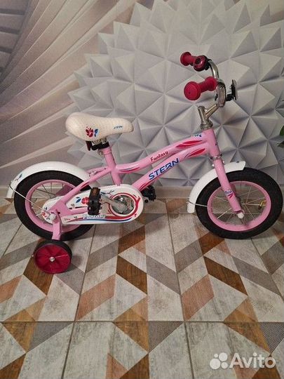 Велосипед детский новый 12дюймов
