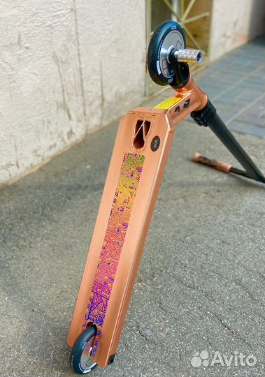 Трюковой самокат Explore Booger Медный с пегами