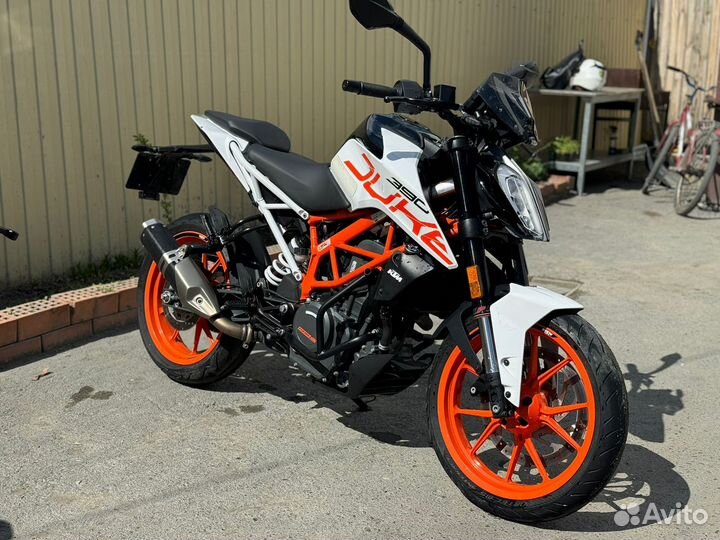 KTM duke 390 Белый