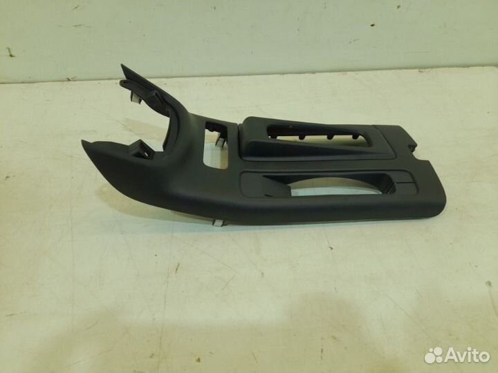 Накладка салона Toyota Avensis 2 2003-2006