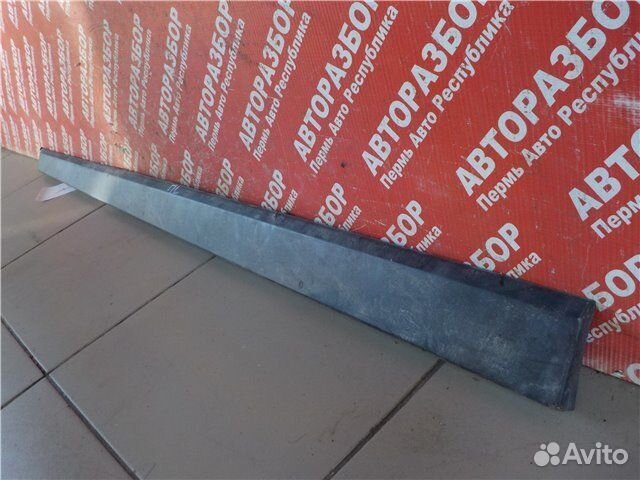 Молдинг двери передний левый LADA Vesta Sw Cross