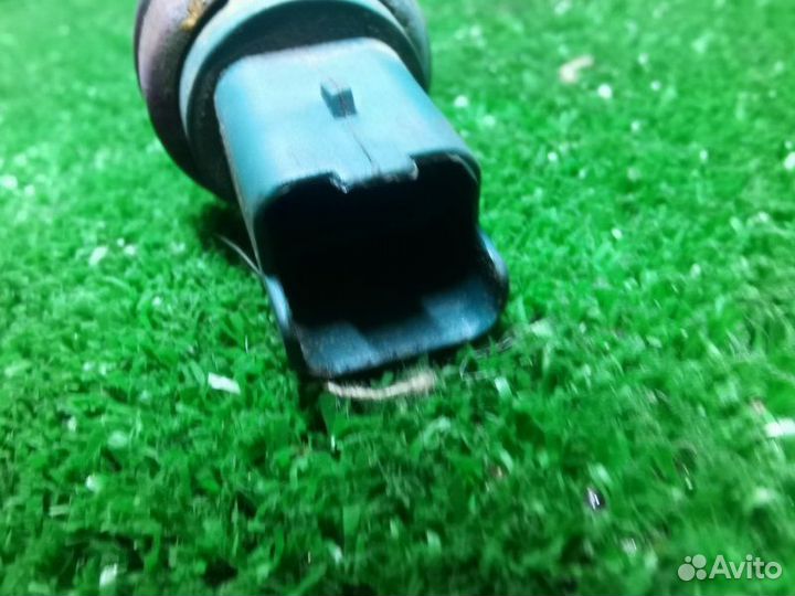 Датчик температуры охлаждающей жидкости Citroen C4