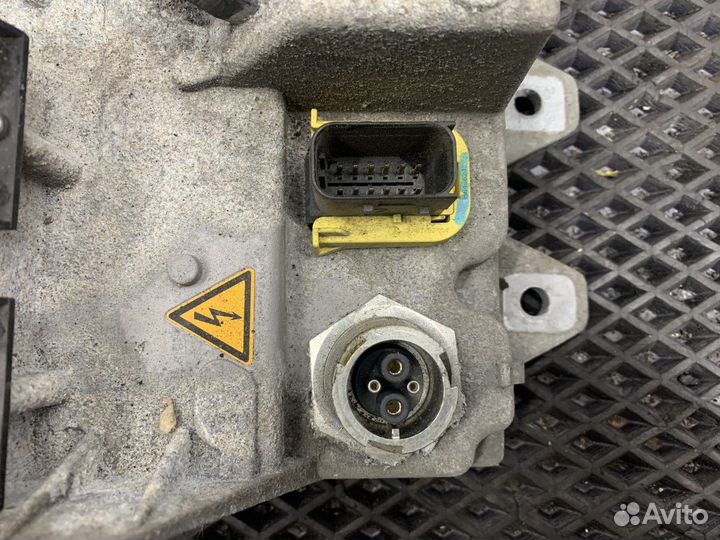 Преобразователь напряжения Volvo FH