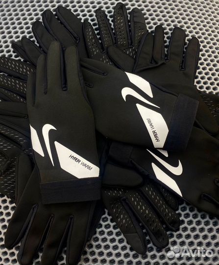 Пeрчатки Nike