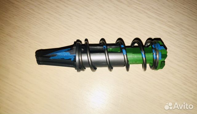 Пружина педали сцеплени Skoda Octavia tour