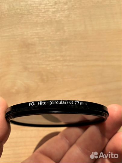 Поляризационный светофильтр Carl Zeiss 77мм