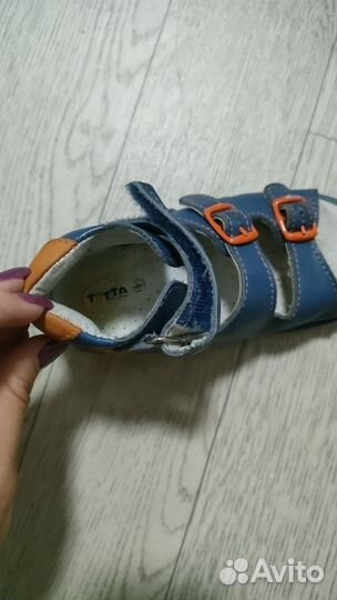 Сандалии тотта