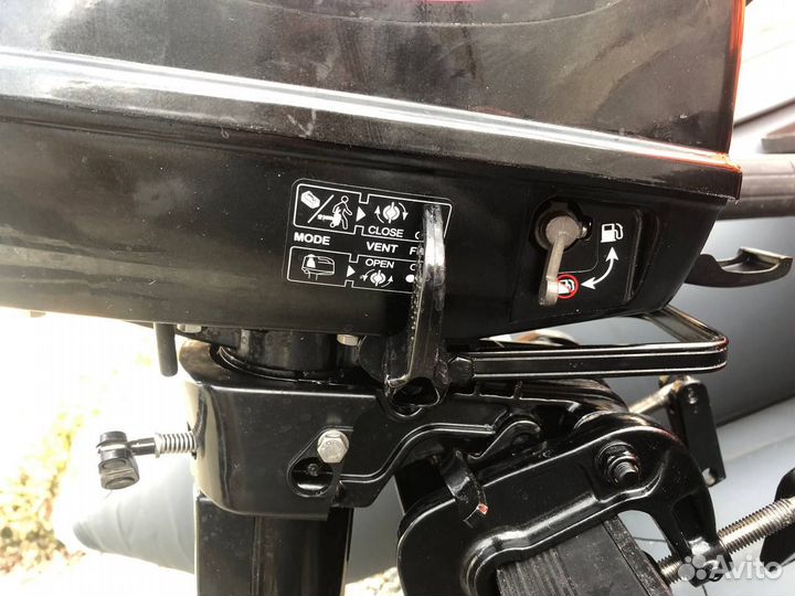 Продается лодка аква 3200 нднд