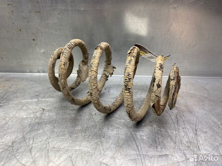 Пружина задняя Volkswagen Passat B5 1996-2000