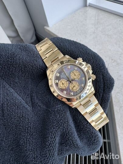 Rolex Daytona Black Tahitian Mother of Pearl YG