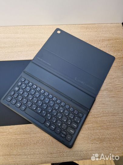 Samsung Galaxy tab s5e чехол-клавиатура