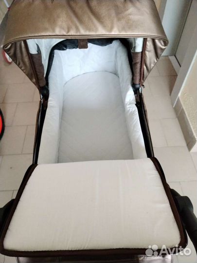 Коляска люлька Pituso Leticia Classic