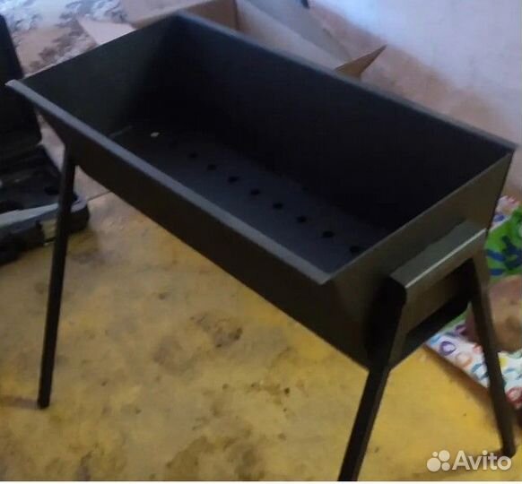 Мангал новый со съемными ножками