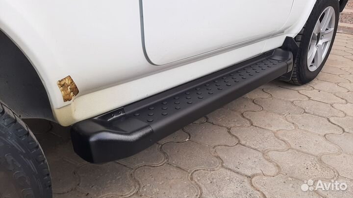 Пороги для Нива чёрные, Бумер