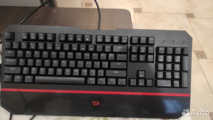 Игровая механическая клавиатура Redragon Andromeda