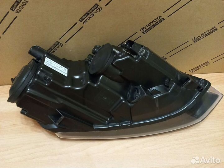 Фольксваген Поло фара левая 6R1941007E