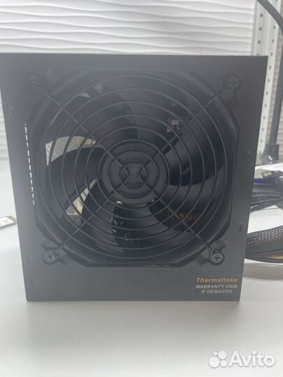 Блок питания thermaltake 650w