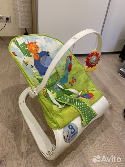 Шезлонг детский Fisher Price
