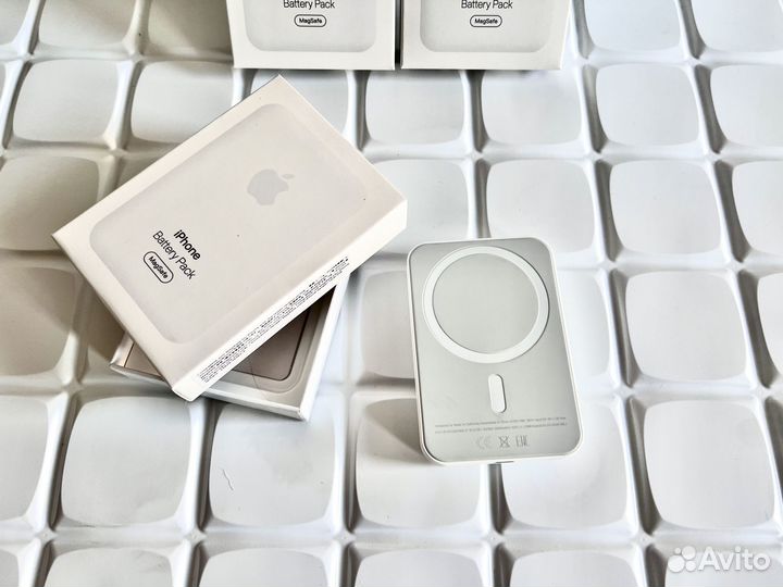 Magsafe battery pack apple беспроводной повербанк