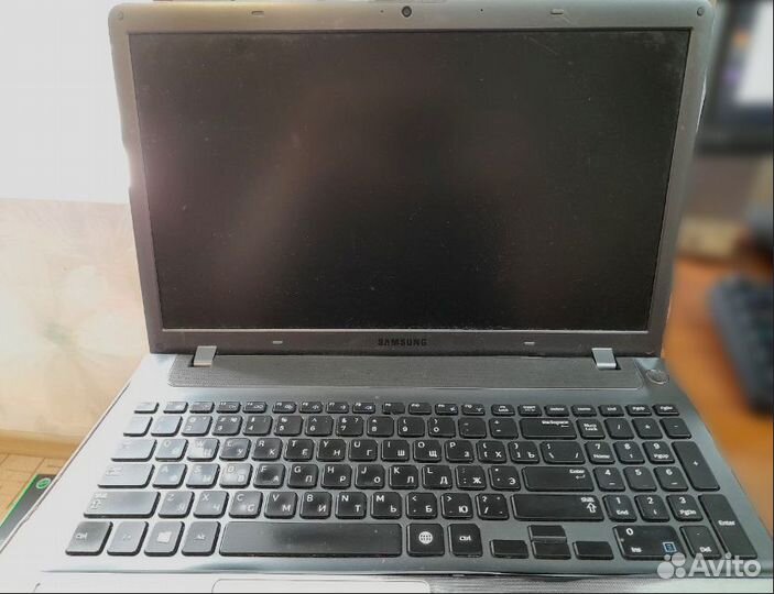 Ноутбук Samsung NP355V5C-S0NRU на запчасти