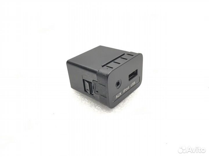 Адаптер USB Kia Optima 3 седан 2.4 GDI 2011