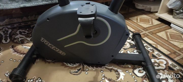 Велотренажер torneo