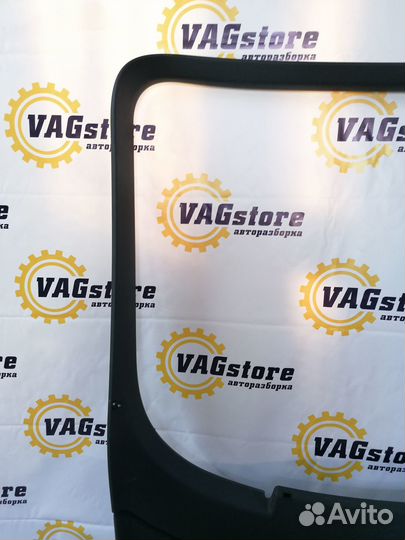 Обшивка крышки багажника Audi TT 8N