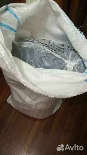 Детские игрушки и книжки