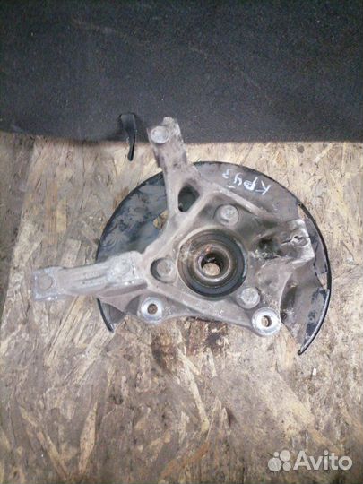 Кулак поворотный передний правый Chevrolet Cruze