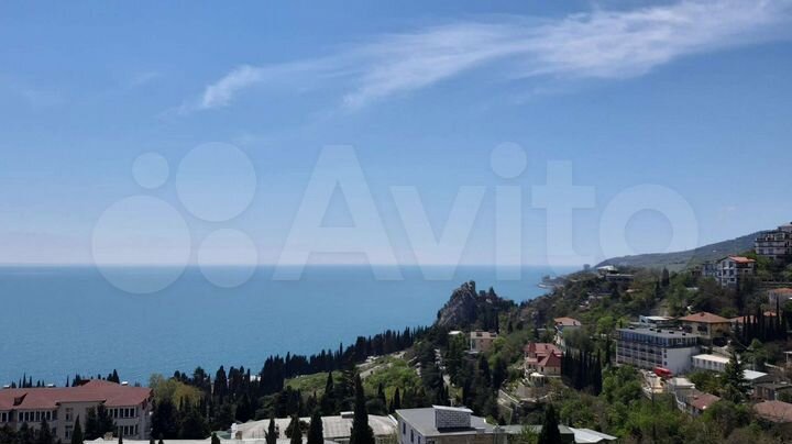 2-к. квартира, 135 м², 8/12 эт.