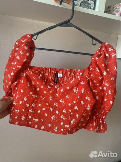 Топ с объемными рукавами H&M