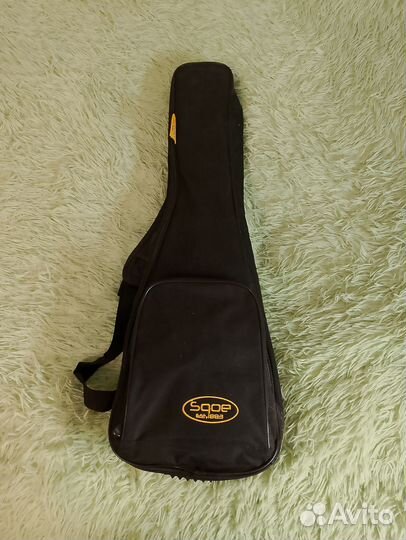 Укулеле сопрано с чехлом и тюнером