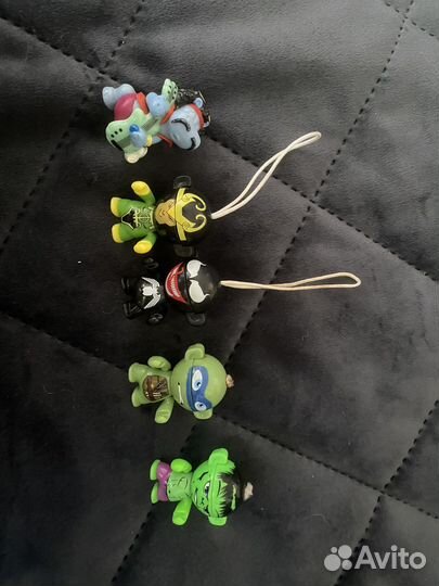 Игрушки киндер и sweet box