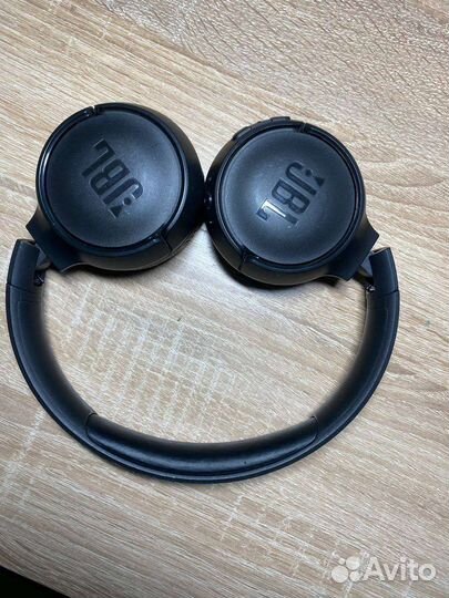 Беспроводные наушники jbl tune 500bt