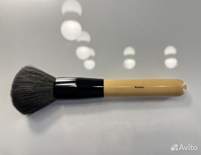 Кисть bobbi brown