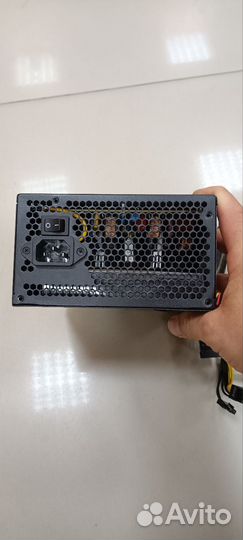 Блок питания cougar 700w