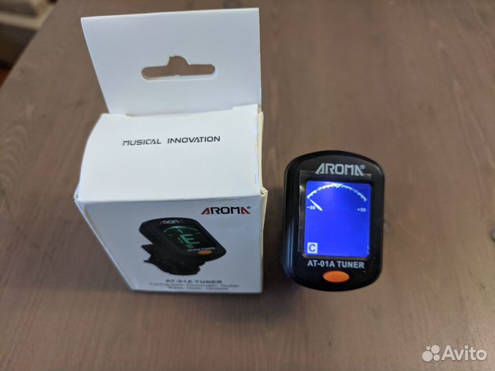 Тюнер для настройки гитар. Новый