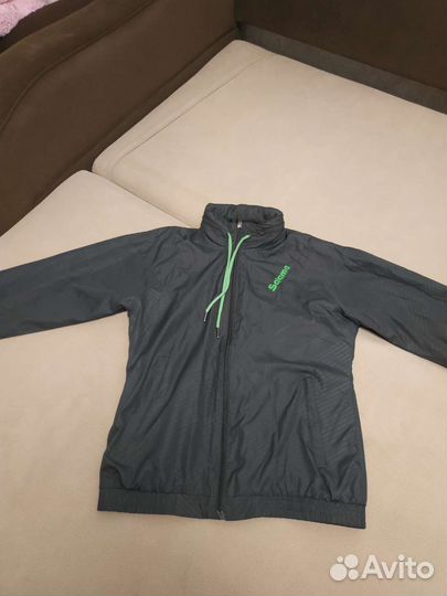 Женский спортивный костюм