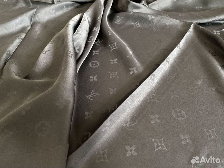 Платок Louis Vuitton