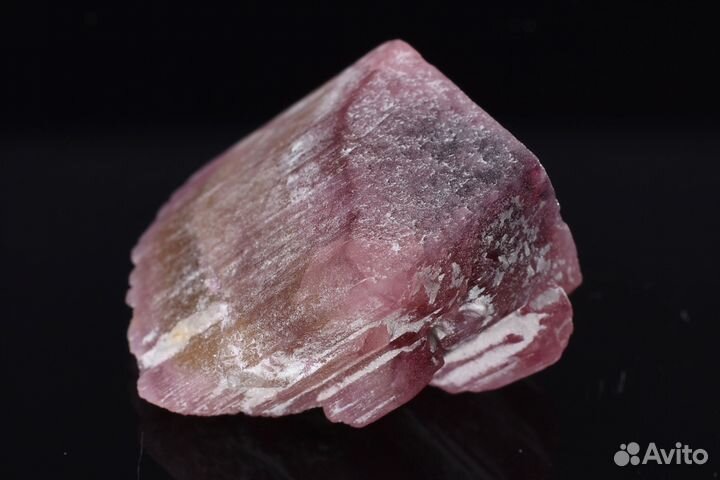 Двухголовый кристалл. Полихромный турмалин.Лот№930