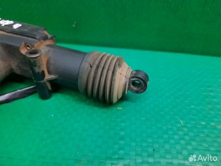 Активатор замка двери Saturn