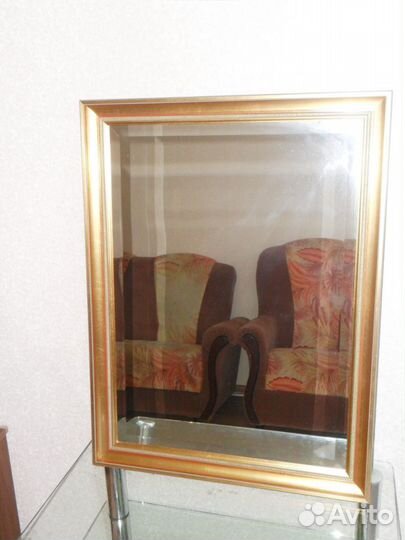 Продам зеркало в багетной раме