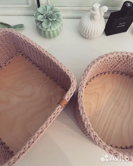 Вязаные корзинки ручной работы