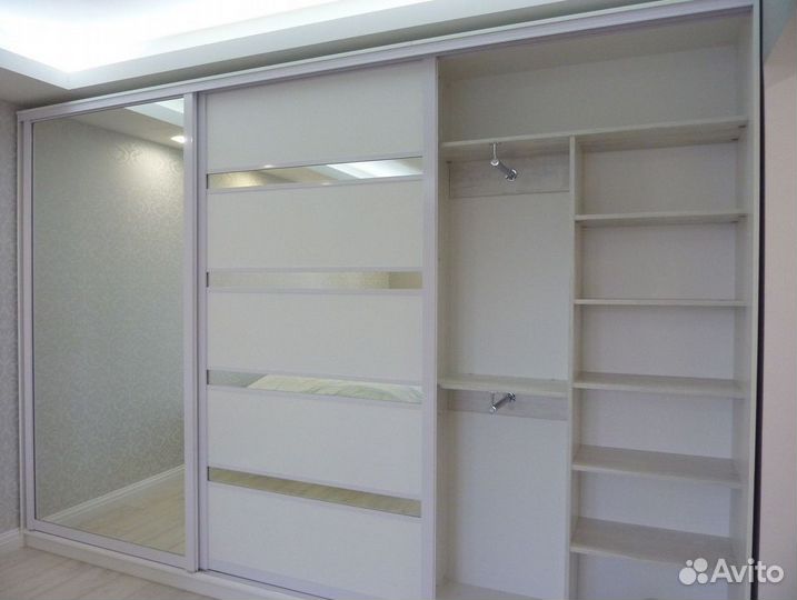 Стенка в гостиную