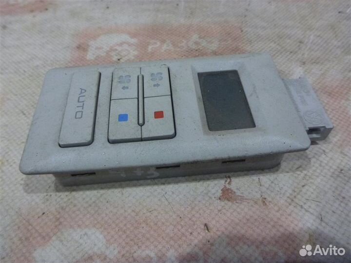 Блок управления печкой Volkswagen Caravelle 7DC
