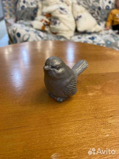 Фигурка птички