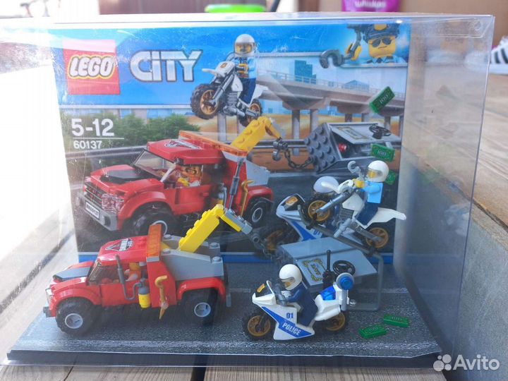 Lego City 60137