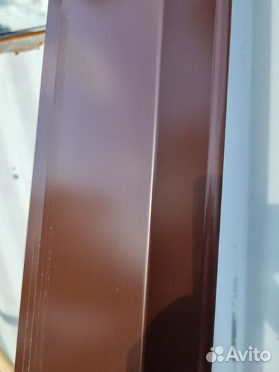 Нашельник угол белый,шоколат